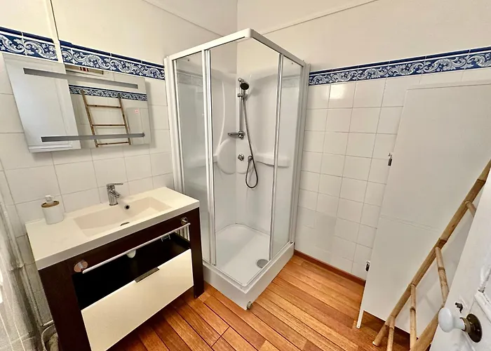 Апартаменты Plein Centre, Lumineux Et Spacieux Сен-Жан-де-Люз