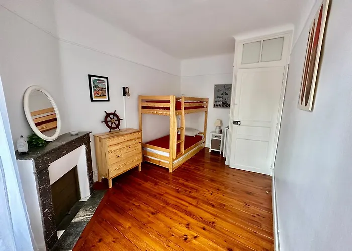 Plein Centre, Lumineux Et Spacieux *